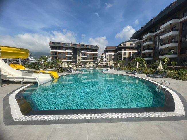 Furnished 2+1 Apartment Near the Sea with Luxury Facilities and 2-Year Installment