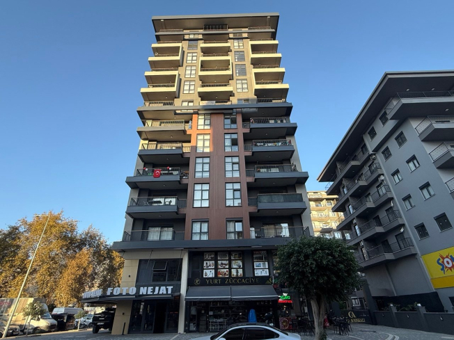 Modern 1+1 Apartment with Sea and Mountain Views in Mahmutlar at a Great Price