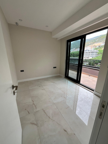 Premium 4+1 for citızenshiı,  near Cleopatra Beach — sea view, spacious living & strong investment potential