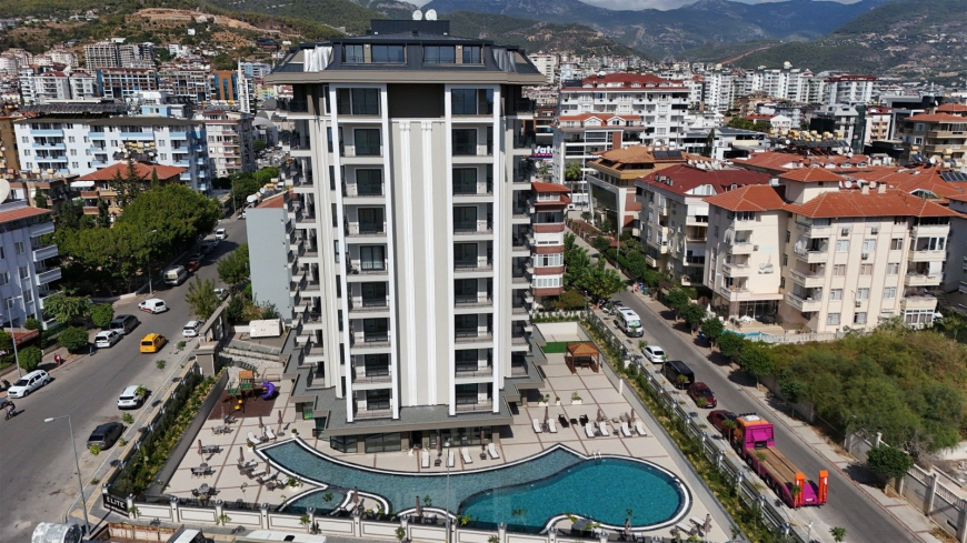 Modern 1+1 in Oba — 600 m to the beach, premium residence, ideal for rental