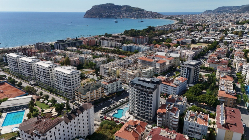 Modern 1+1 in Oba — 600 m to the beach, premium residence, ideal for rental