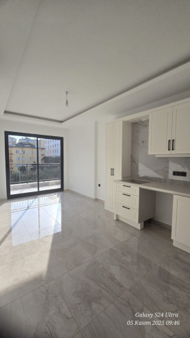 Modern 1+1 in Oba — 600 m to the beach, premium residence, ideal for rental