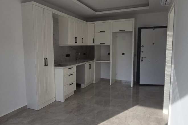 Modern 1+1 in Oba — 600 m to the beach, premium residence, ideal for rental