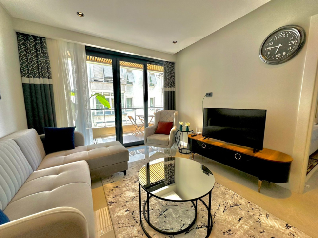 Modern 1+1 Apartment 300 m from the Beach with Premium Facilities — Ready for Rental