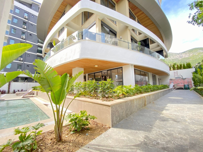 Modern 1+1 Apartment 300 m from the Beach with Premium Facilities — Ready for Rental