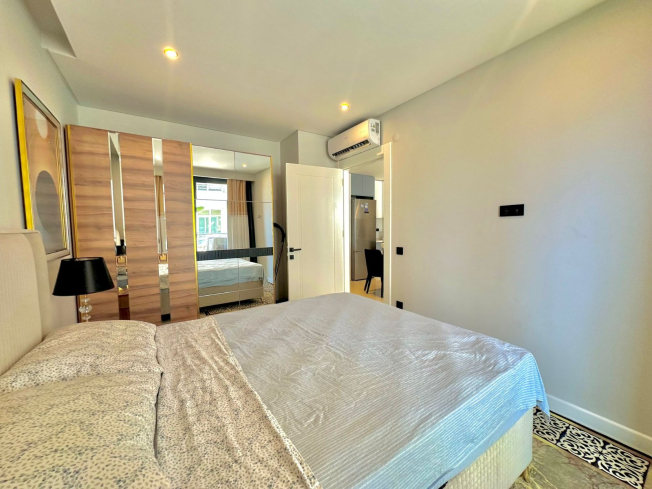 Modern 1+1 Apartment 300 m from the Beach with Premium Facilities — Ready for Rental