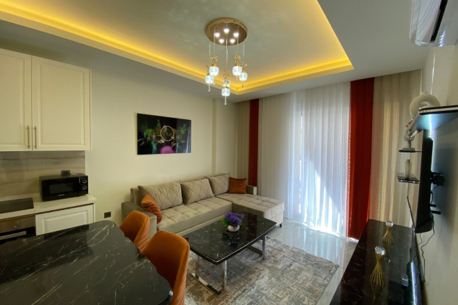 Stylish 1+1 Apartment Near Cleopatra Beach – Fully Furnished & Rental-Ready