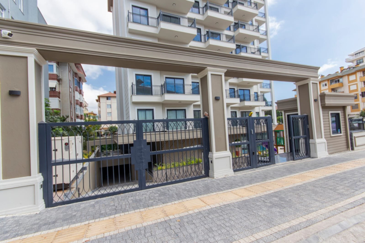 Fully Furnished 1+1 Near the Beach — Eligible for Residence Permit