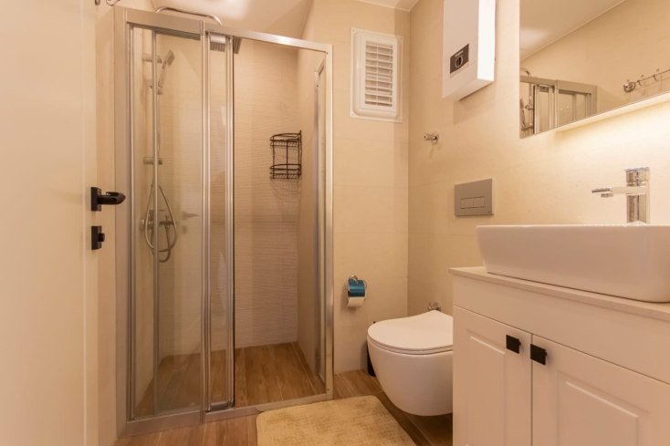 Fully Furnished 1+1 Near the Beach — Eligible for Residence Permit