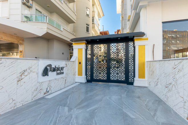 Modern 1+1 near Cleopatra Beach — new build with pool