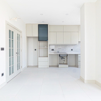 Modern 1+1 near Cleopatra Beach — new build with pool
