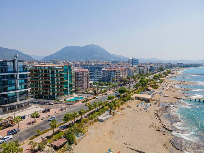 1+1 Apartment on the First Coastline in Oba — 50 m to Sandy Beach, Great Price