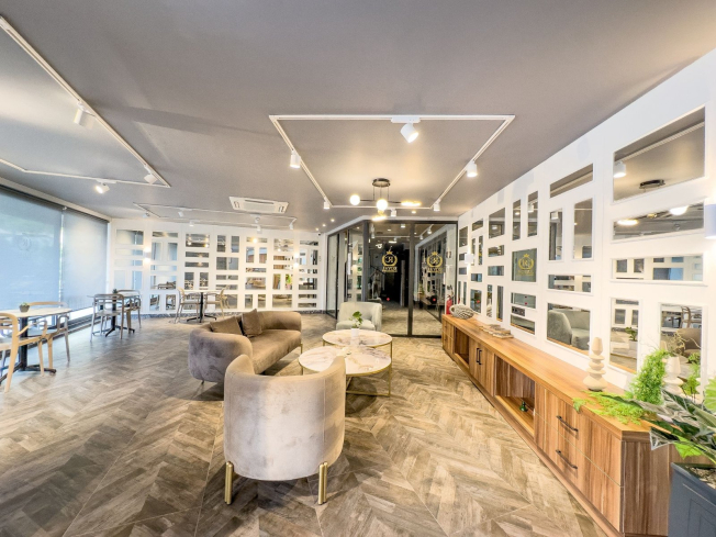 Modern furnished 1+1 apartment in the Cleopatra area — ideal for living & rental