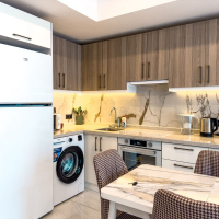 Modern furnished 1+1 apartment in the Cleopatra area — ideal for living & rental