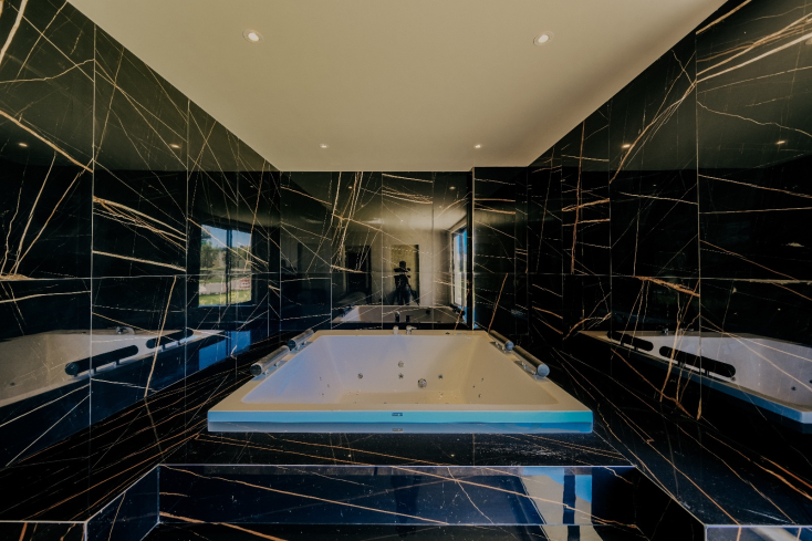 Modern 1+1 apartment in a premium residence in Oba — perfect for living and investment