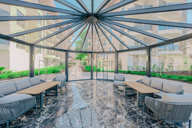 Modern 1+1 apartment in a premium residence in Oba — perfect for living and investment