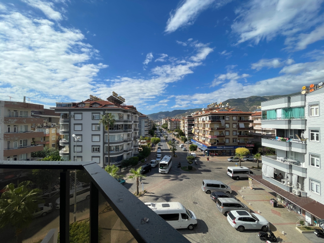 Furnished 1+1 near the beach in Oba — ideal for living and rental