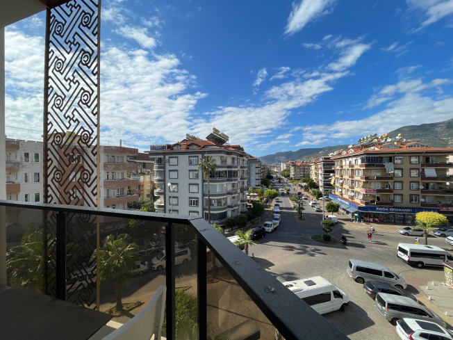 Furnished 1+1 near the beach in Oba — ideal for living and rental