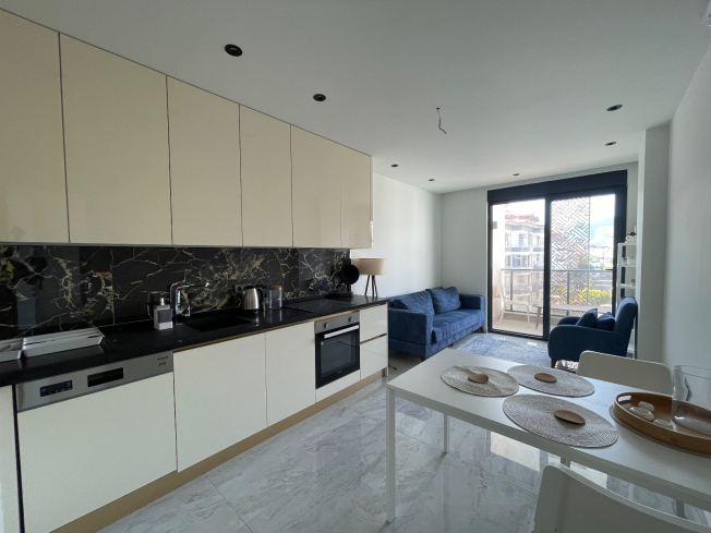 Furnished 1+1 near the beach in Oba — ideal for living and rental