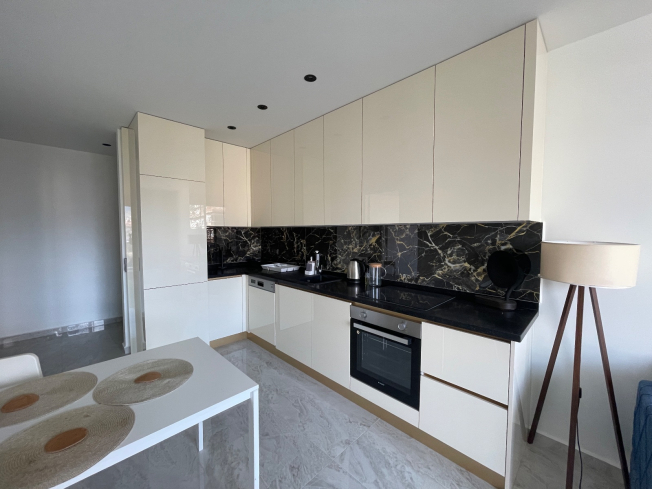 Furnished 1+1 near the beach in Oba — ideal for living and rental