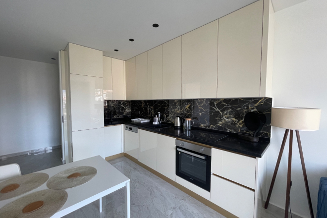 Furnished 1+1 near the beach in Oba — ideal for living and rental