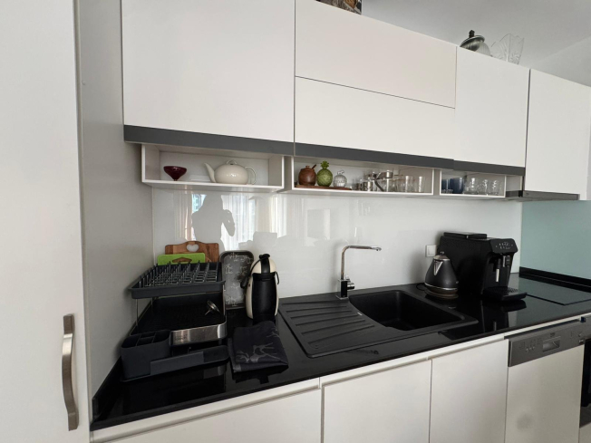 Modern Fully Furnished 1+1 Apartment Just 100 m from the Sea in Oba