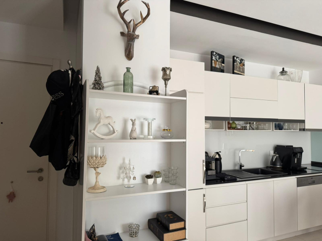 Modern Fully Furnished 1+1 Apartment Just 100 m from the Sea in Oba