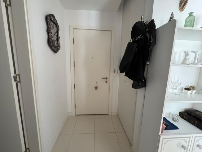 Modern Fully Furnished 1+1 Apartment Just 100 m from the Sea in Oba