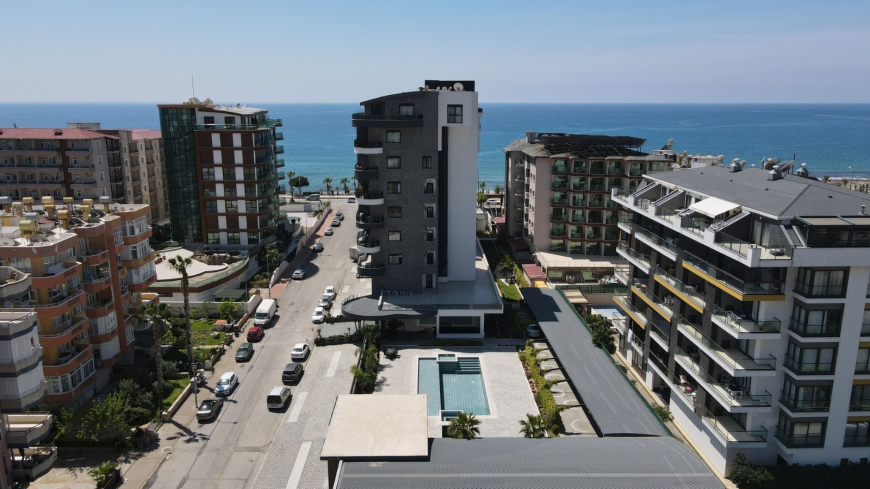 2+1 Seafront Apartment in Oba — Citizenship Approved
