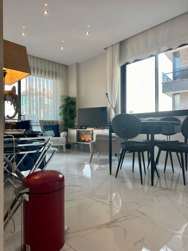 2+1 Seafront Apartment in Oba — Citizenship Approved