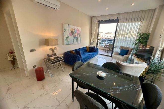 2+1 Seafront Apartment in Oba — Citizenship Approved