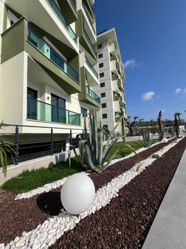 Modern 1+1 Apartment Near the Beach in Demirtas