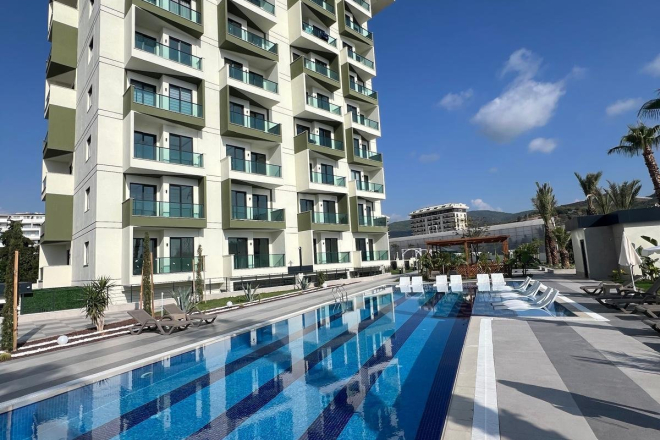 Modern 1+1 Apartment Near the Beach in Demirtas