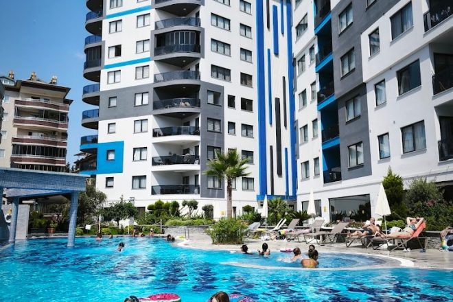 Bright 2+1 Near Cleopatra Beach — Furnished with Full Facilities