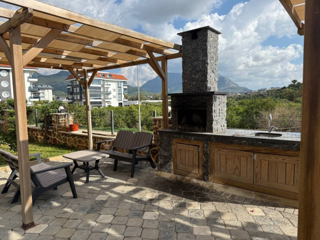 Modern 2+1 Penthouse with Installment Plan & Residence Permit Eligibility in Oba