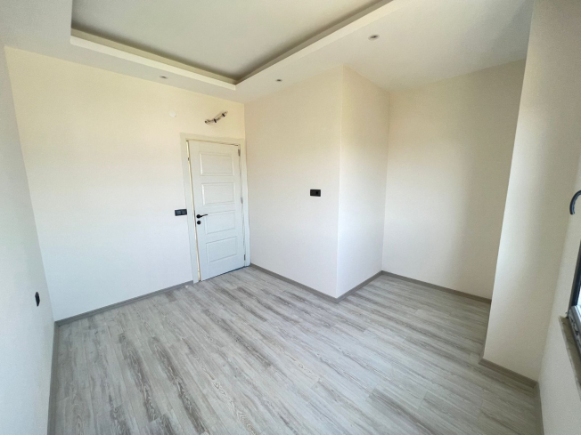 Modern 1+1 Apartment with Sea View in Mahmutlar — Attractive Investment Opportunity