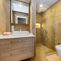 Modern 2+1 Apartment in Oba Crown — 500 m to the Sea & Eligible for Residence Permit