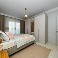 Modern 2+1 Apartment in Oba Crown — 500 m to the Sea & Eligible for Residence Permit