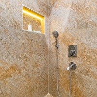 Modern 2+1 Apartment in Oba Crown — 500 m to the Sea & Eligible for Residence Permit