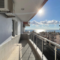 Spacious 2+1 Apartment with Panoramic Sea View in Mahmutlar — 140 m²