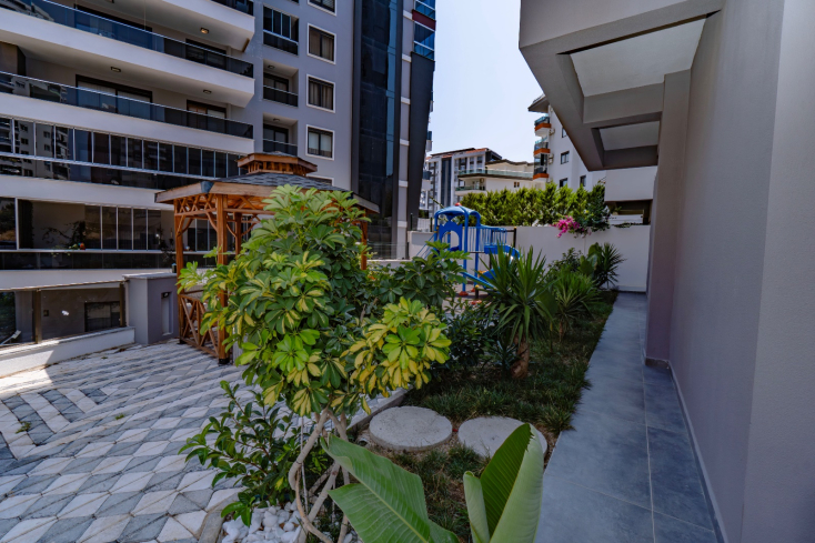 Modern 1+1 Apartment Near the Sea with Full Facilities in Mahmutlar