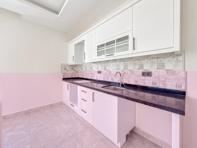 Cozy 1+1 Apartment in Mahmutlar — 250 m from the Sea, Full Facilities