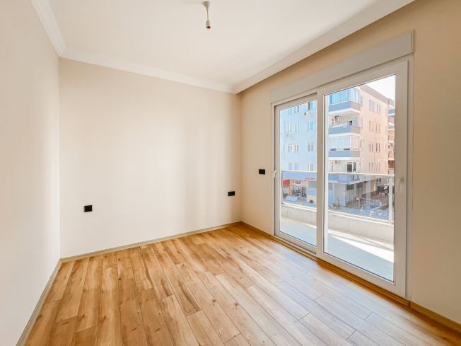 Cozy 1+1 Apartment in Mahmutlar — 250 m from the Sea, Full Facilities