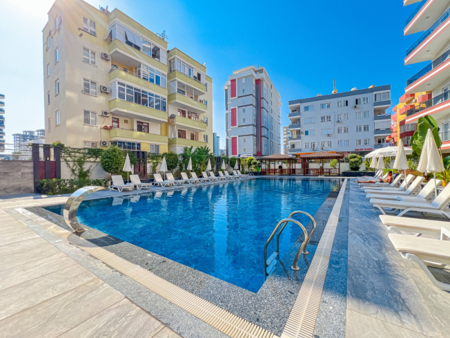 Cozy 1+1 Apartment in Mahmutlar — 250 m from the Sea, Full Facilities