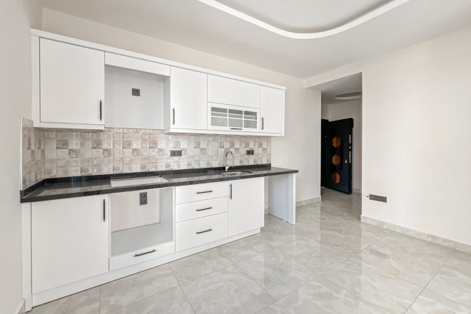 Cozy 1+1 Apartment in Mahmutlar — 250 m from the Sea, Full Facilities