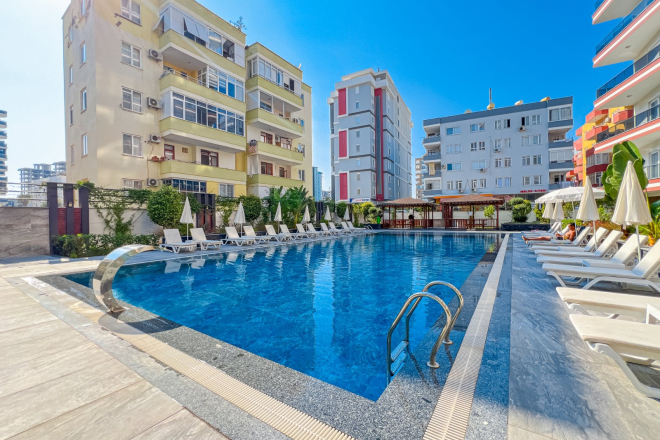 Cozy 1+1 Apartment in Mahmutlar — 250 m from the Sea, Full Facilities
