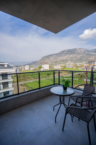 Furnished 1+1 Apartment with Rich Facilities — 600 m to the Sea, Mahmutlar