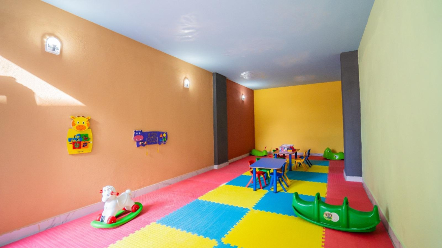 Furnished 1+1 Apartment with Rich Facilities — 600 m to the Sea, Mahmutlar