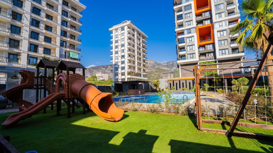 Furnished 1+1 Apartment with Rich Facilities — 600 m to the Sea, Mahmutlar