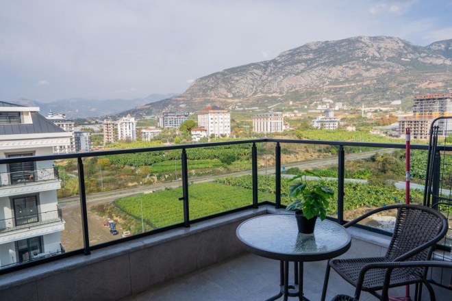 Furnished 1+1 Apartment with Rich Facilities — 600 m to the Sea, Mahmutlar